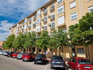 Flat in Plaza de colon 2