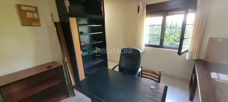 Foto b370ab49-8ba7-48aa-93a5-c3b8bcaf493b. Xalet amb xemeneia calefacció aparcament a Alpedrete
