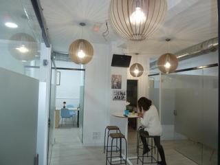 Office space in Calle de Antonia Mercé