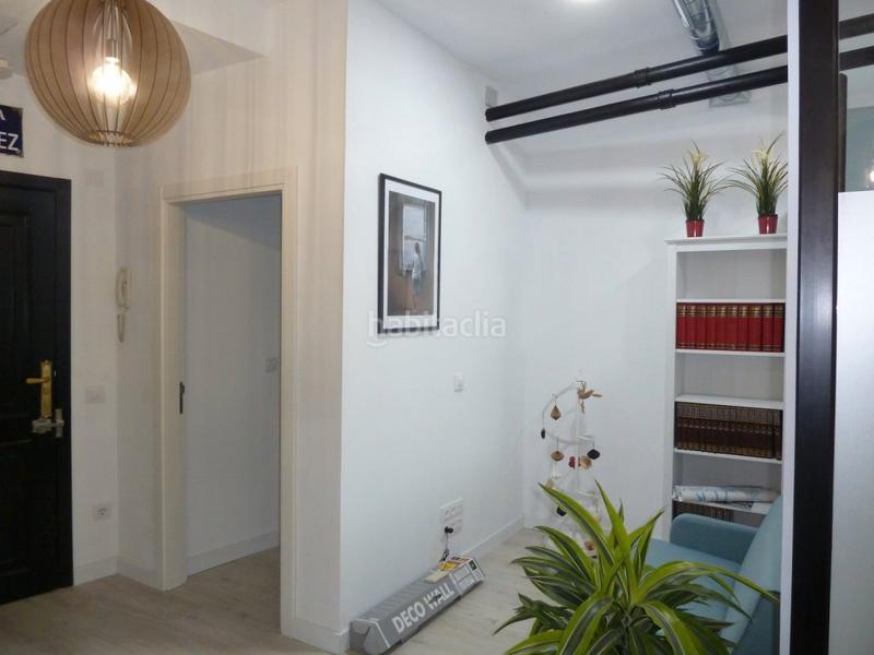 Foto ac8713af-f967-46b6-baa4-7d3fc3097279. Rent office space in Goya Madrid