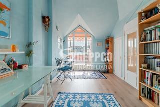 Chalet in Montserrat-Parque Empresarial