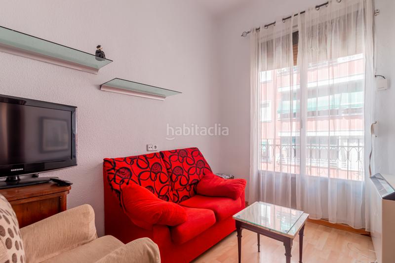 Foto cf046c55-b803-4417-a359-0830a1d1b16b. Piso en Fuente del Berro Madrid