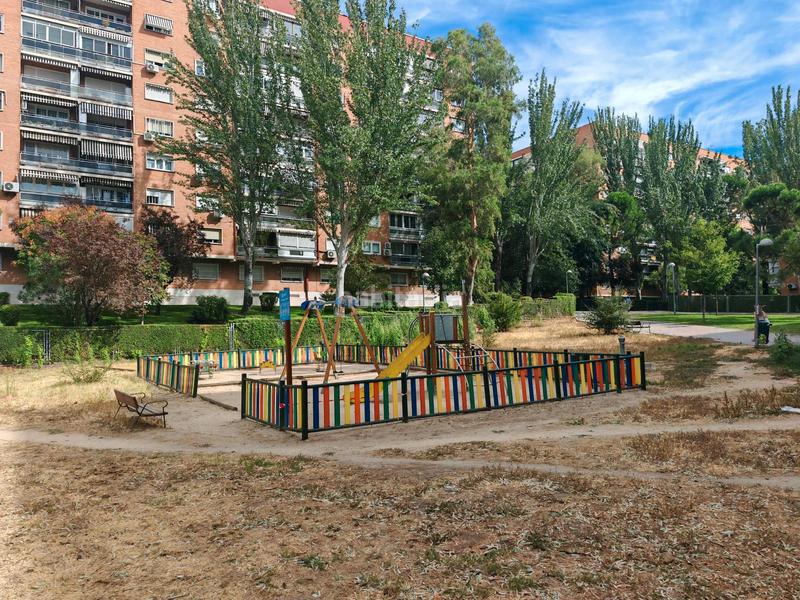 Foto 0d49542d-4378-47e5-8356-062e12261830. Erdgeschoss in Pinar del Rey Madrid