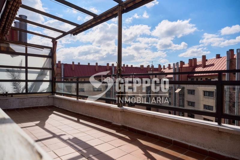 Foto 57830f13-fe49-431f-b518-e881aeb873d4. Àtic amb piscina a Sanchinarro Madrid