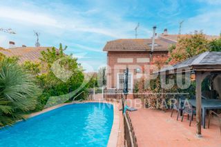 Casa bifamiliare in Torrecastillo