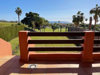 Flat in Doña Julia Golf