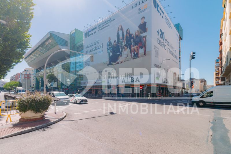 Foto bc7f62e6-12c1-4ac7-950e-68d205c2a9fc. Pis a Recoletos Madrid