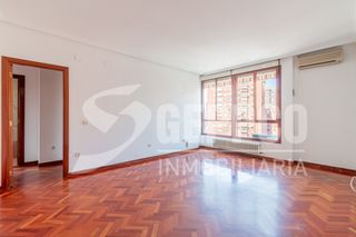 Flat in Calle del Jazmín