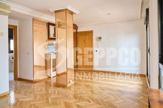Miete Dachwohnung  Calle de la princesa de éboli