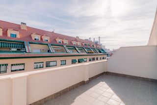 Dachwohnung en Ensanche. Venta �tico zona ensanche reci�n reformado