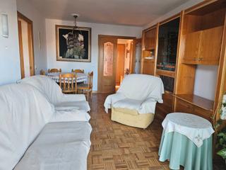 Rent Flat  Calle pontevedra. Piso ideal 3 estudianes o trabajadores