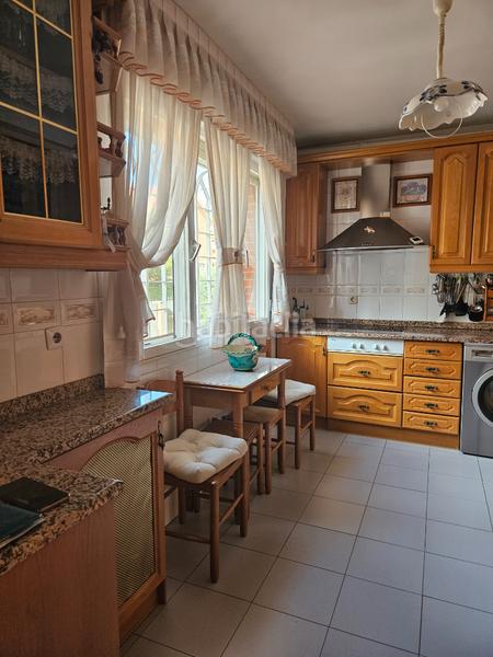 Foto 3019f11a-556b-48a8-834a-f46b17ce2085. Maison jumelée avec cheminée chauffage dans Ensanche Alcalá de Henares