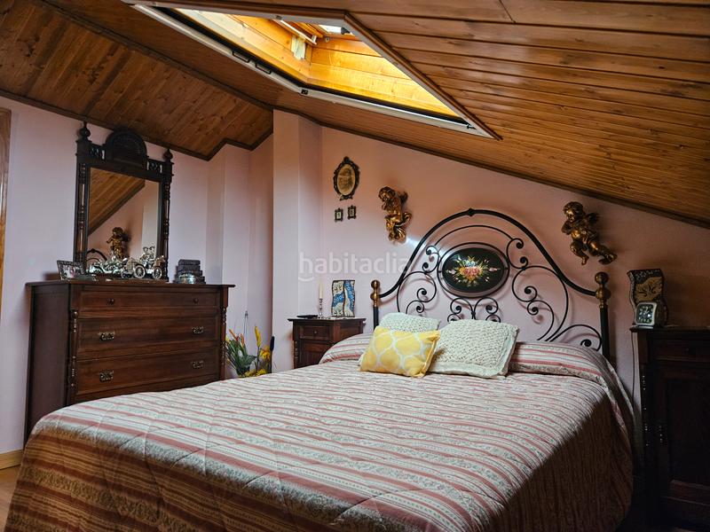 Foto 2183642f-87c7-4f89-b2d5-51e0b70118d7. Semi detached house with fireplace heating in Ensanche Alcalá de Henares