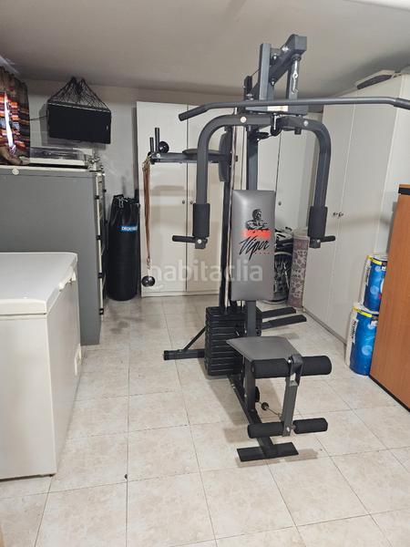 Foto 8bc1a970-20f2-43f0-bcf5-f587ae11d6f3. Semi detached house with fireplace heating in Ensanche Alcalá de Henares