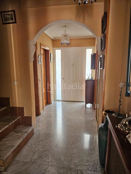Foto c4e7eab0-e848-40ea-9ead-85f0b9acf5b5. Semi detached house with fireplace heating in Ensanche Alcalá de Henares
