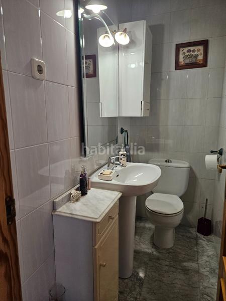 Foto dc9a6eff-60f7-43de-b281-0c83514caba8. Semi detached house with fireplace heating in Ensanche Alcalá de Henares