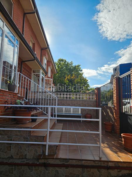 Foto ec7c5aa7-8de4-4f74-b633-ee775d29b515. Semi detached house with fireplace heating in Ensanche Alcalá de Henares