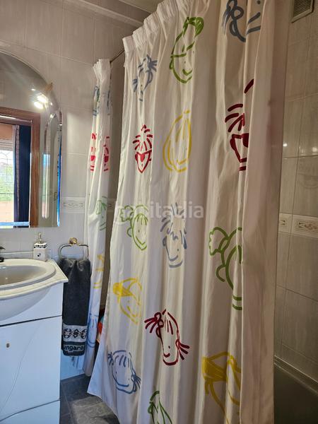 Foto edca8ebc-89ef-47f5-b26c-2f14809941db. Semi detached house with fireplace heating in Ensanche Alcalá de Henares