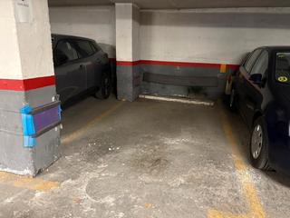 Lloguer Aparcament cotxe a Avenida de lope de figueroa 16