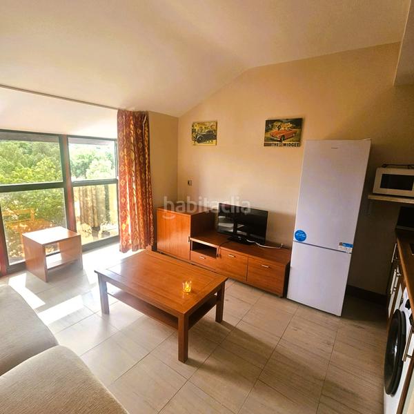 Foto 6b8a9ce2-310a-42e8-bb33-eb672174b508. Piso luminoso y moderno apartamento en Alpedrete