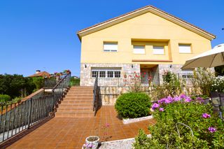 Xalet  N-1. Magn�fico chalet independiente de construcci�n de 2009 en muy bu