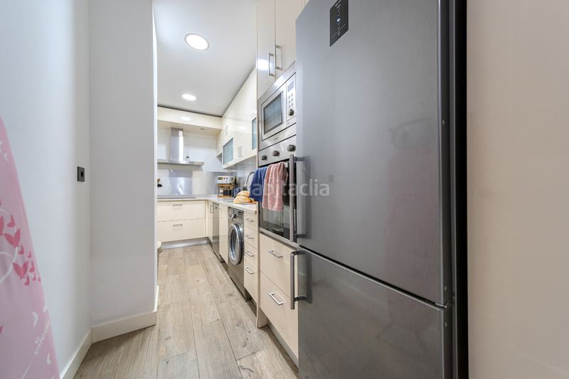 Foto 9eb5cac4-ee35-4e76-af16-cbcbc638b130. Pis amb calefacció a Guindalera Madrid