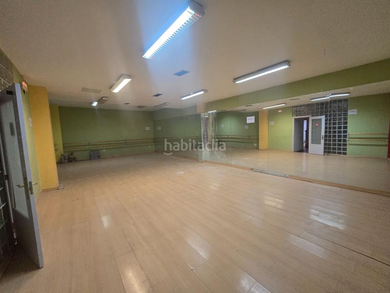 Foto 8573e72c-0b37-46a7-b25a-4c4c6af97ce6. Local commercial dans Zona Renfe Alcorcón