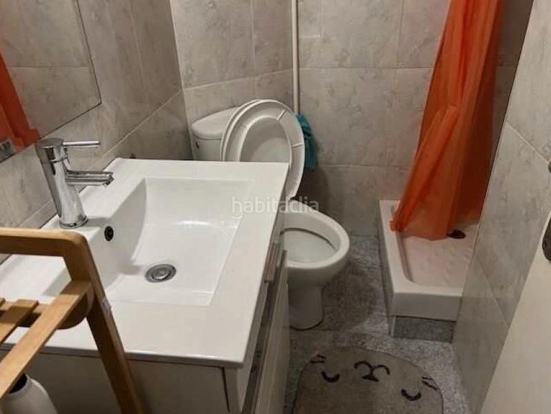 Foto f9d6e3ad-42cf-462b-a277-f064b66db3dc. Pis amb calefacció a El Poble Sec - Parc de Montjuïc Barcelona