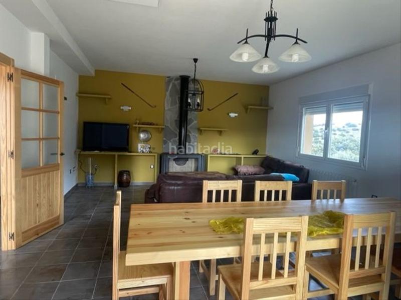 Foto a3255f01-e8ee-47ae-8bf5-e4a837c0928c. Casa en Maello