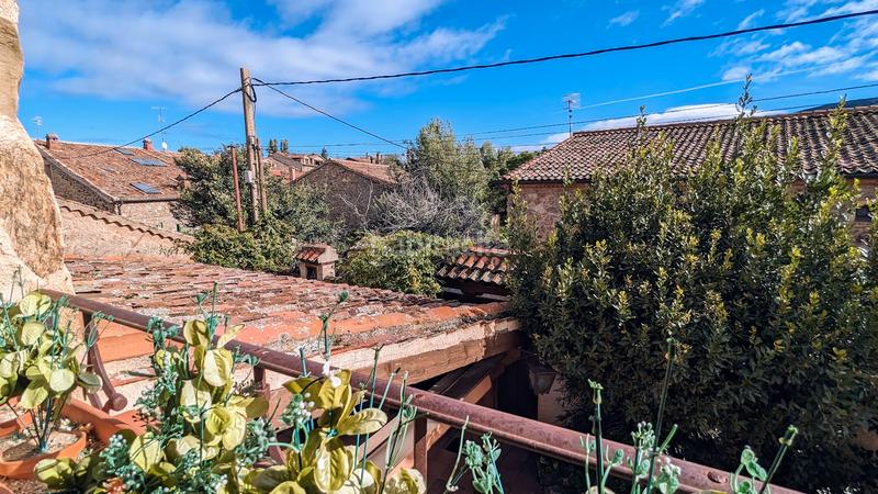 Foto 6418b47d-4116-4c96-a9d4-638267f07be7. Casa amb xemeneia calefacció a Sotosalbos