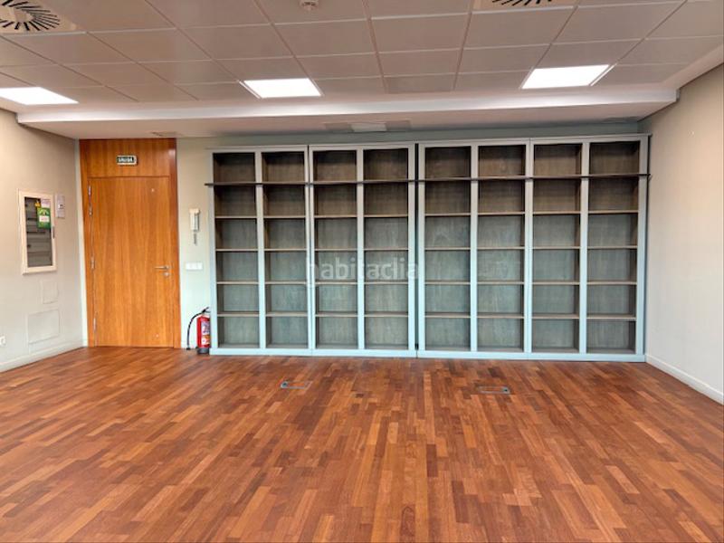 Foto fbc1f7b7-815d-4067-be95-b25db0d2ae9e. Alquiler oficina  en alquiler en edificio exclusivo en Rozas de Madrid (Las)