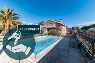 Chalet in Alpedrete. Chalet independiente céntrico