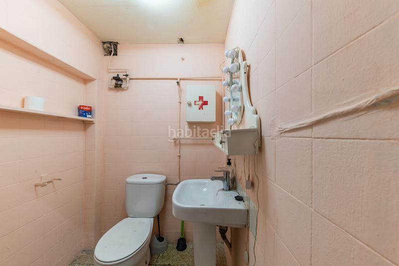 Foto 933af43b-c71b-44ef-94b9-d897f45d6611. Local comercial local en rentabilidad en Ventas Madrid