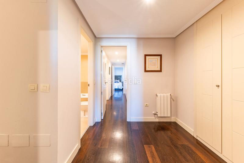 Foto 5cab1f83-5705-45b2-b914-96e1cee0ab99. Alquiler dúplex precioso ático dúplex en entorno natural en Boadilla del Monte