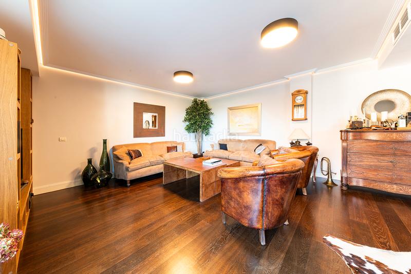 Foto f1c2374d-22fd-4d0c-9b55-fb5ea368c4e9. Alquiler dúplex precioso ático dúplex en entorno natural en Boadilla del Monte