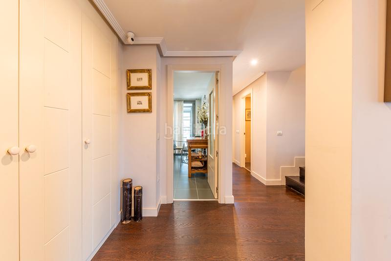 Foto 2ff828d3-d078-4883-b038-11de3aa96049. Miete zweistöckige wohnung mit heizung parking pool in Boadilla del Monte