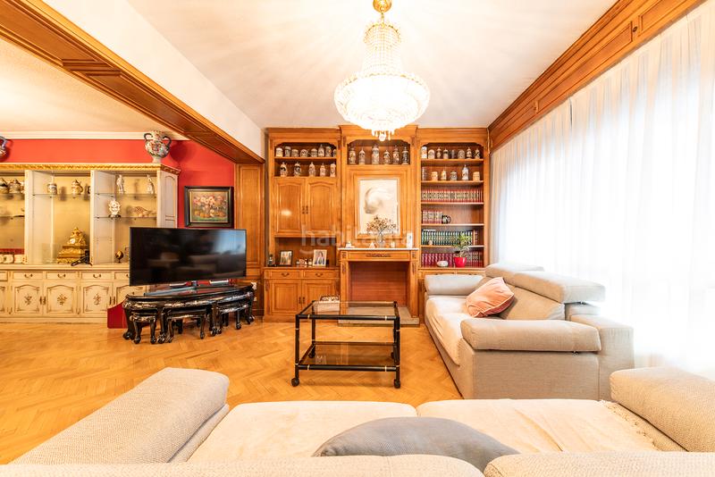 Foto 3043e4d3-4b3e-401a-be9f-20a74b334d41. Pis amb calefacció a Gaztambide Madrid