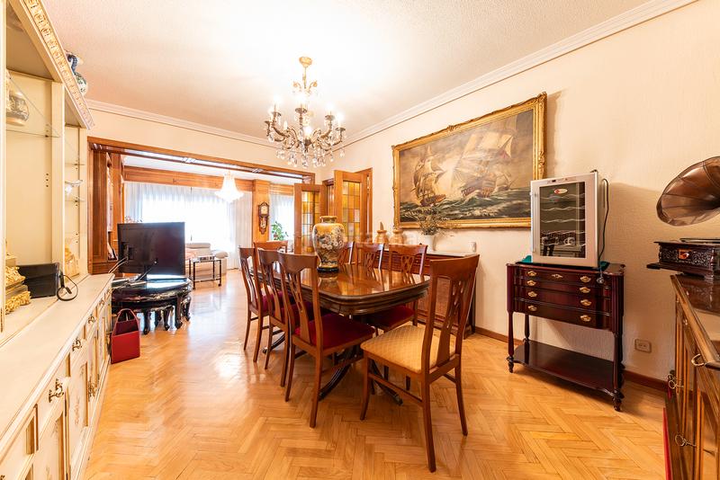 Foto 8a74fbf0-efad-4a83-9ac5-d8ba8c9cb49a. Pis amb calefacció a Gaztambide Madrid