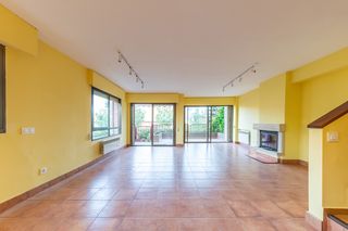 Miete Doppelhaus  Calle cuatro pinos. Vivienda maravillosa para familia numerosa