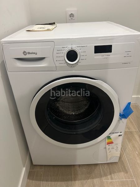 Foto b27cfb61-1e0c-4ce4-a5fa-7cfb8be80160. Lloguer estudi a Aravaca Madrid