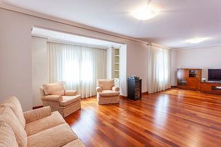 Miete Etagenwohnung  Calle de espronceda. Piso en calle de espronceda