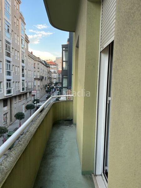 Foto b487531b-16ce-40f8-bfec-1a0da0149009. Edifici a Centro - Areal Vigo