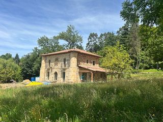 Maison  Barrio el cagigal. Casa palacio nueva a estrenar en hoz de anero