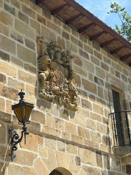 Foto cf24ed7e-6899-4562-9e23-fb0a615bf40a. Casa amb xemeneia calefacció piscina a Ribamontán al Monte