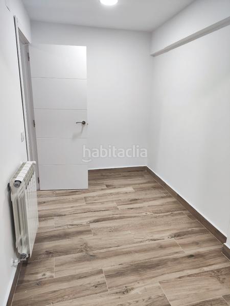 Foto 8f35479a-99f9-4c67-abfe-aa3dba3d3ce4. Piso  de tres dormitorios con terraza y ascensor a estrenar en Madrid
