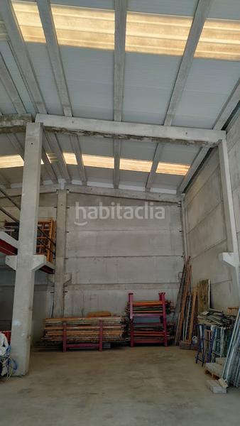 Foto 9da41fe4-61d7-4d33-aef8-7f1f0582da49. Bâtiment à usage industriel dans Casar (El)