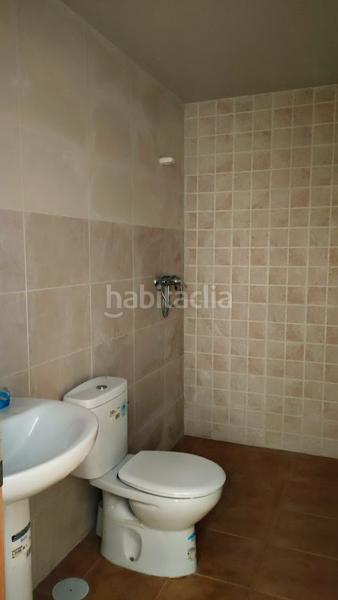 Foto f508007f-5cc8-478b-8169-2f4aacaaa5b6. Bâtiment à usage industriel dans Casar (El)