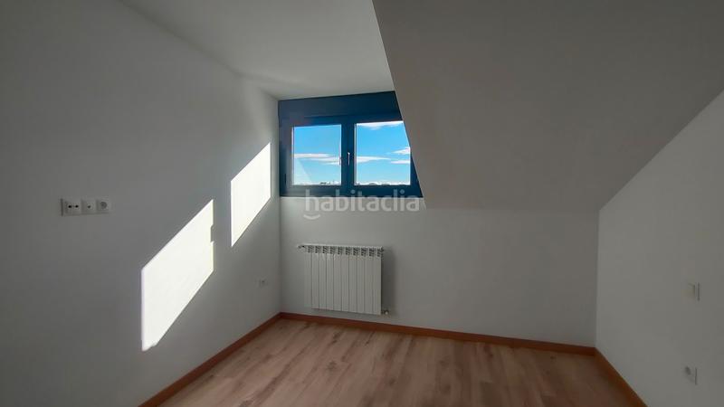 Foto acbcdc36-c3a0-4075-b74a-f1ca9873fa52. Lloguer dúplex amb calefacció aparcament piscina a Torrejón del Rey