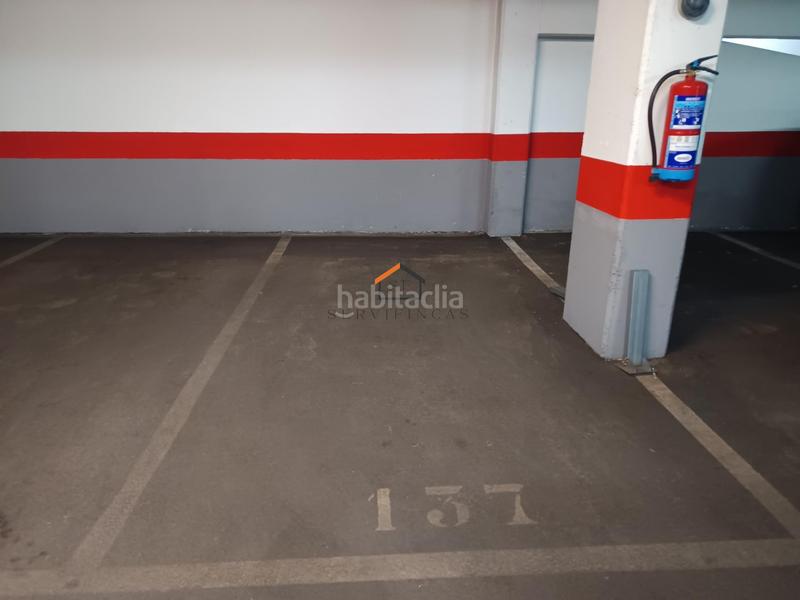 Foto a36892cb-01c2-42b7-af94-427b9a49dc35. Parking coche en calle embajadores 220 en Legazpi Madrid