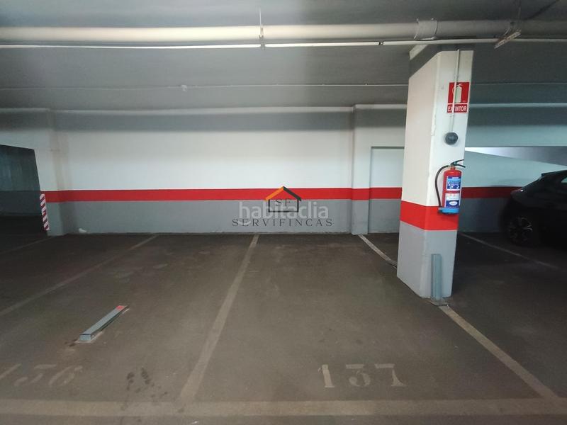 Foto e1dc65f5-4101-4873-8084-9dbbef80cc55. Parking coche en calle embajadores 220 en Legazpi Madrid